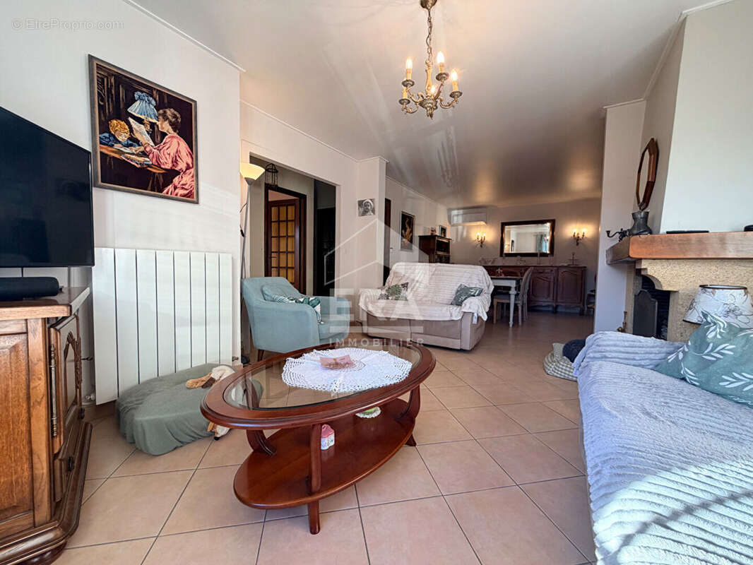 Maison à GUJAN-MESTRAS