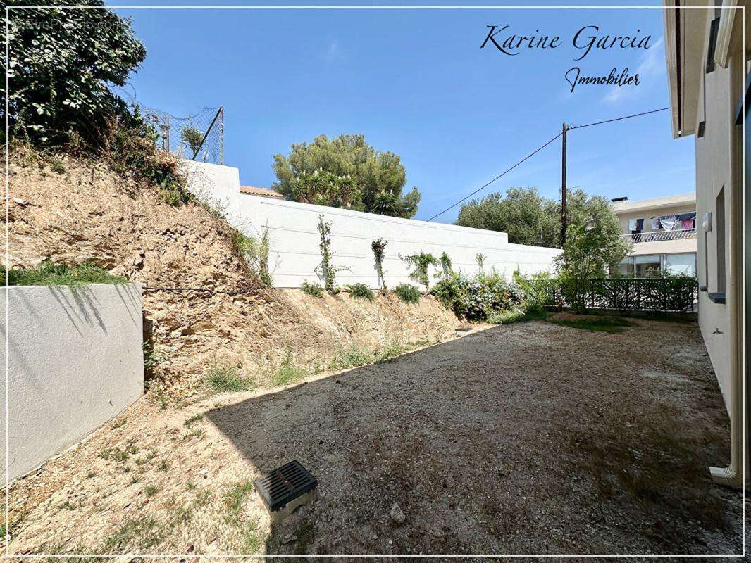 Appartement à SIX-FOURS-LES-PLAGES