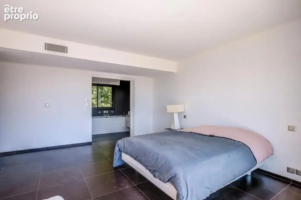 Villa d'exception - vue mer - piscine - photo 24