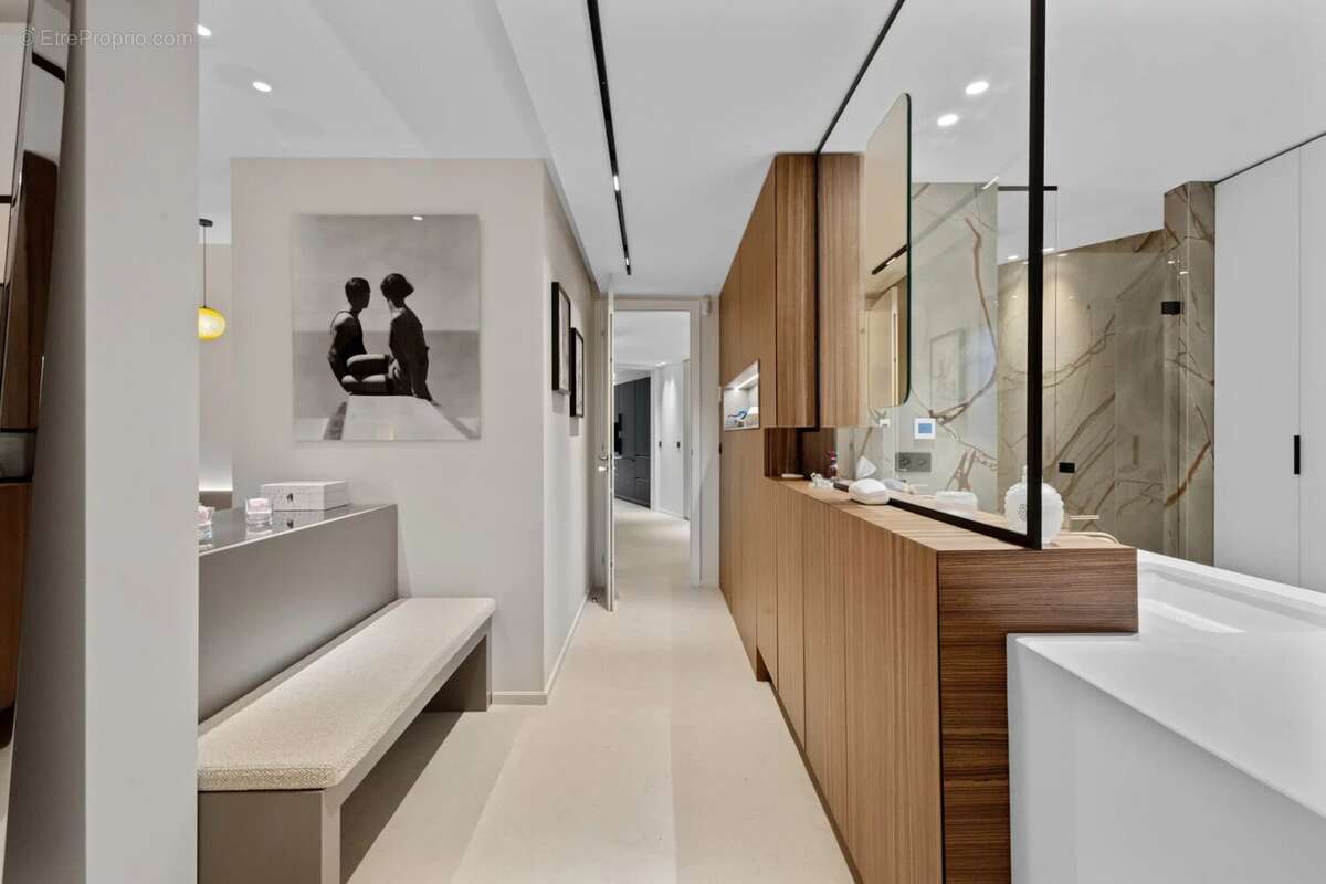 Appartement à AIX-EN-PROVENCE