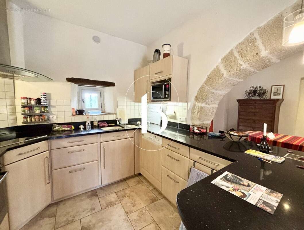 Maison à SAINT-THEODORIT