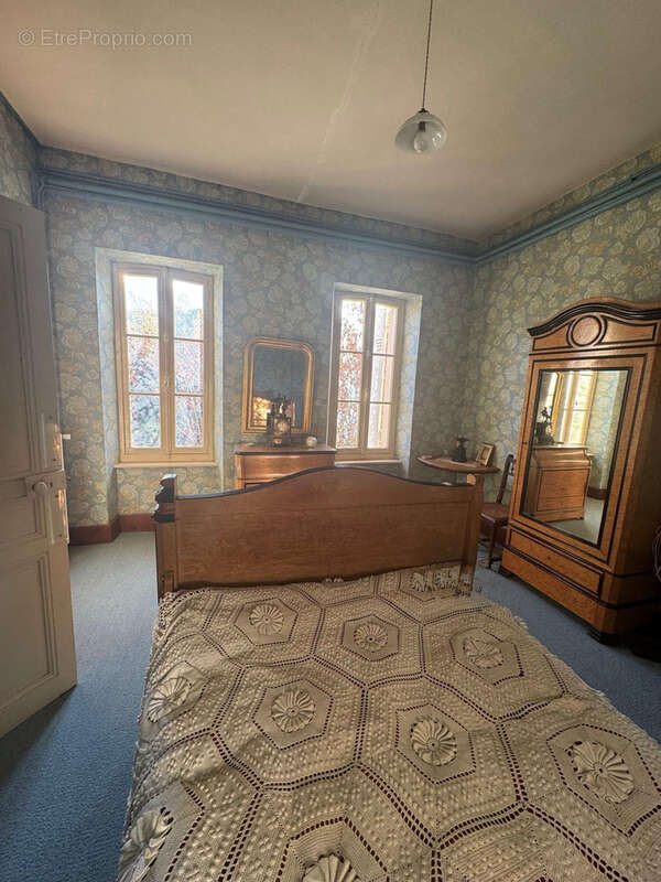 Maison à SAINT-MARTIN-LE-VIEIL