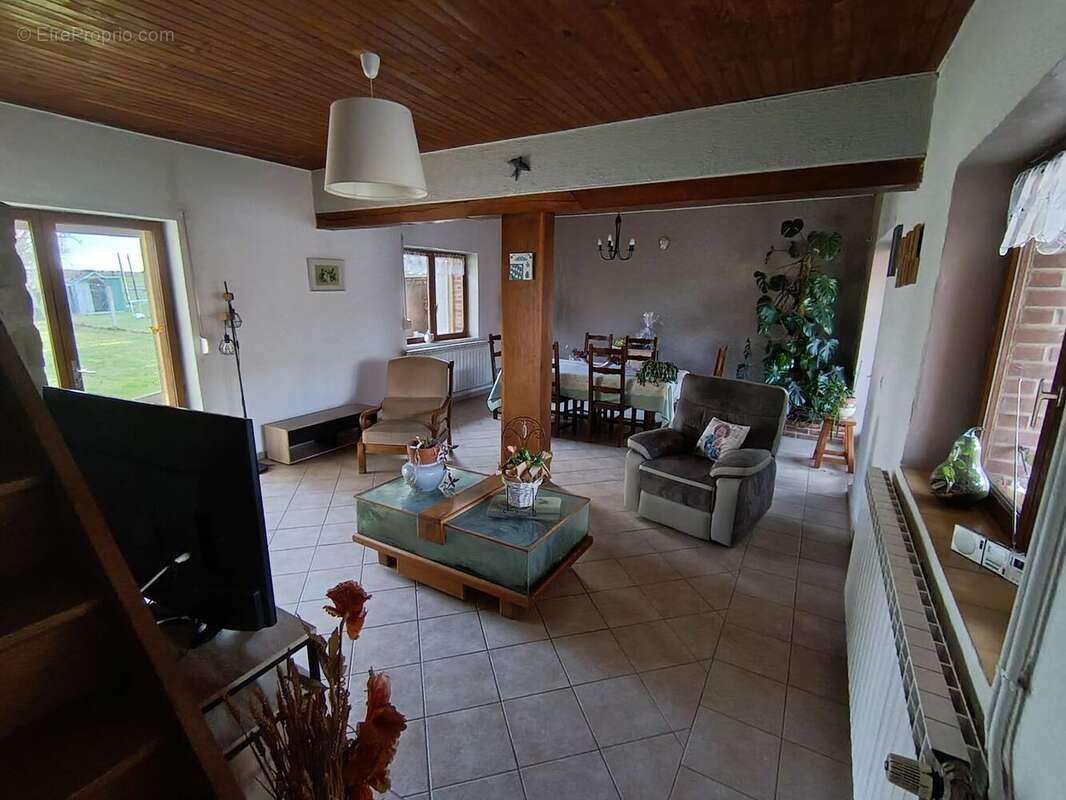 Maison 146 m² à Croisilles  - photo 3