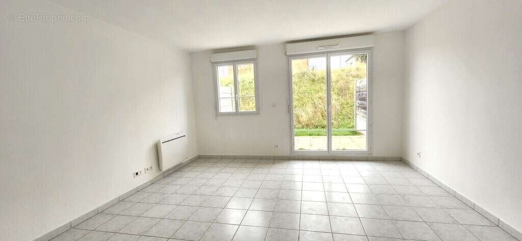 Maison à ROUXMESNIL-BOUTEILLES