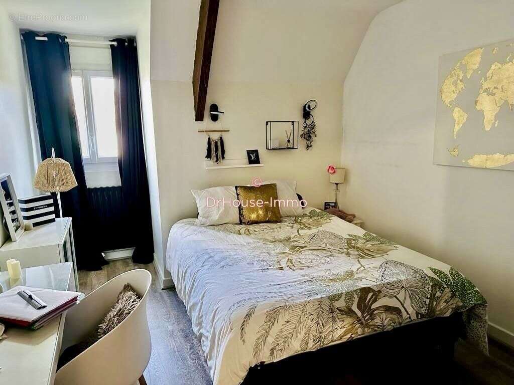 Maison 112 m² à Cahors  - photo 8
