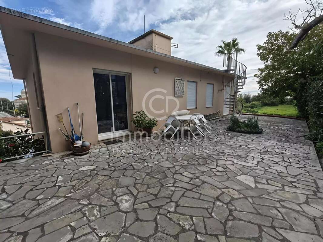 Maison à CANNES
