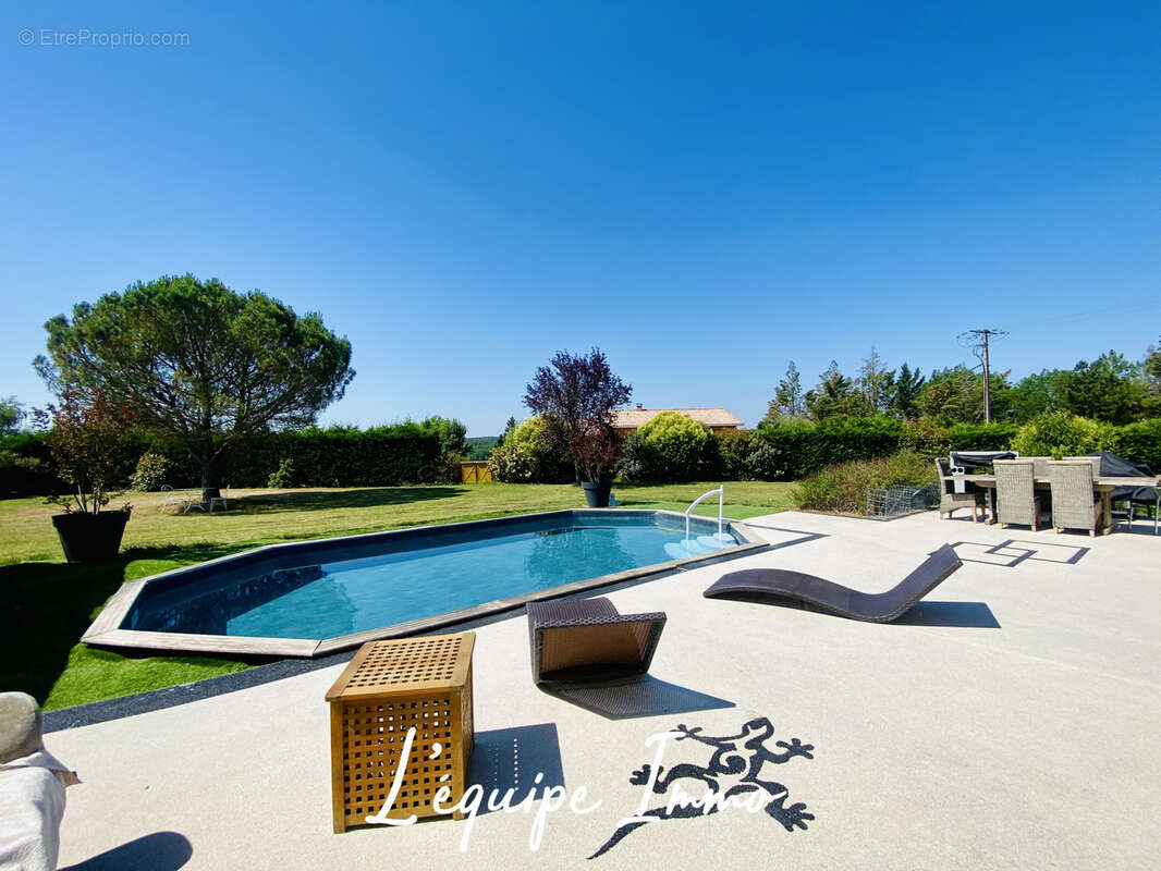 Villa T6 avec piscine et double garage - photo 4