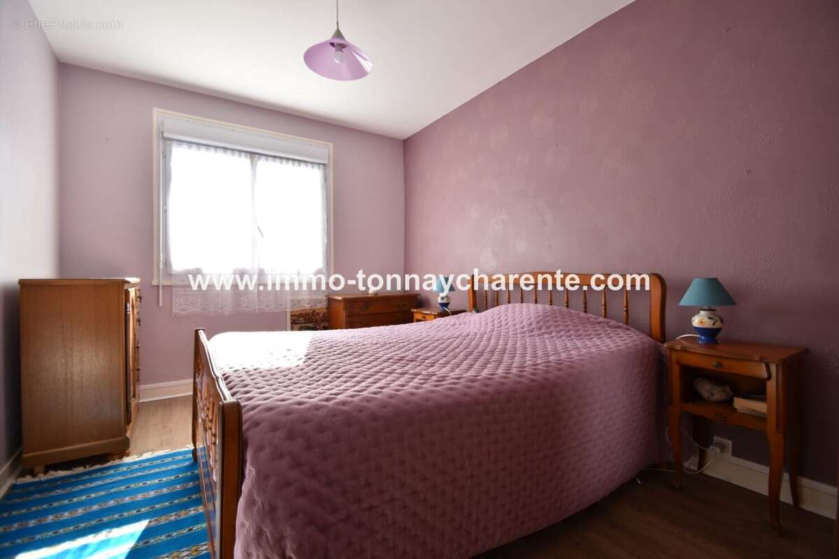 Appartement à TONNAY-CHARENTE