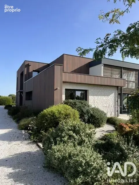 Photo 1 - Maison à SAINT-GEORGES-DE-MONTAIGU