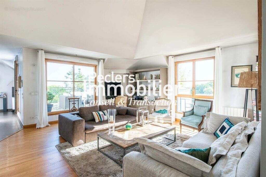 Appartement à BOUGIVAL