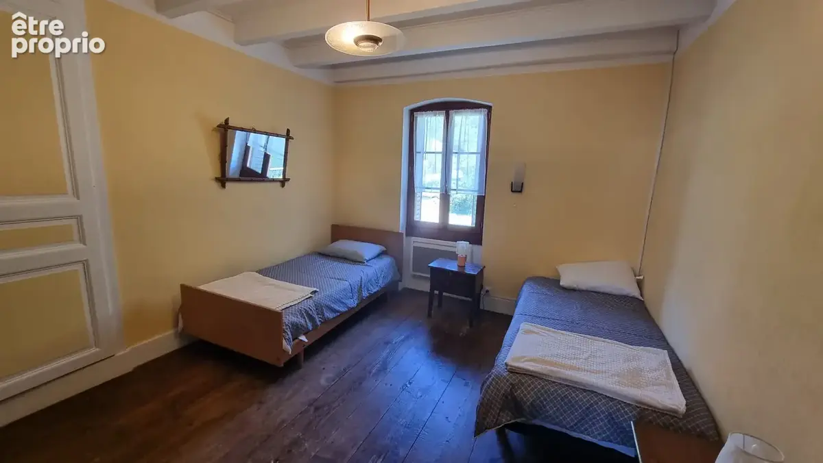 Maison en pierre avec gros ptotentiel - photo 11