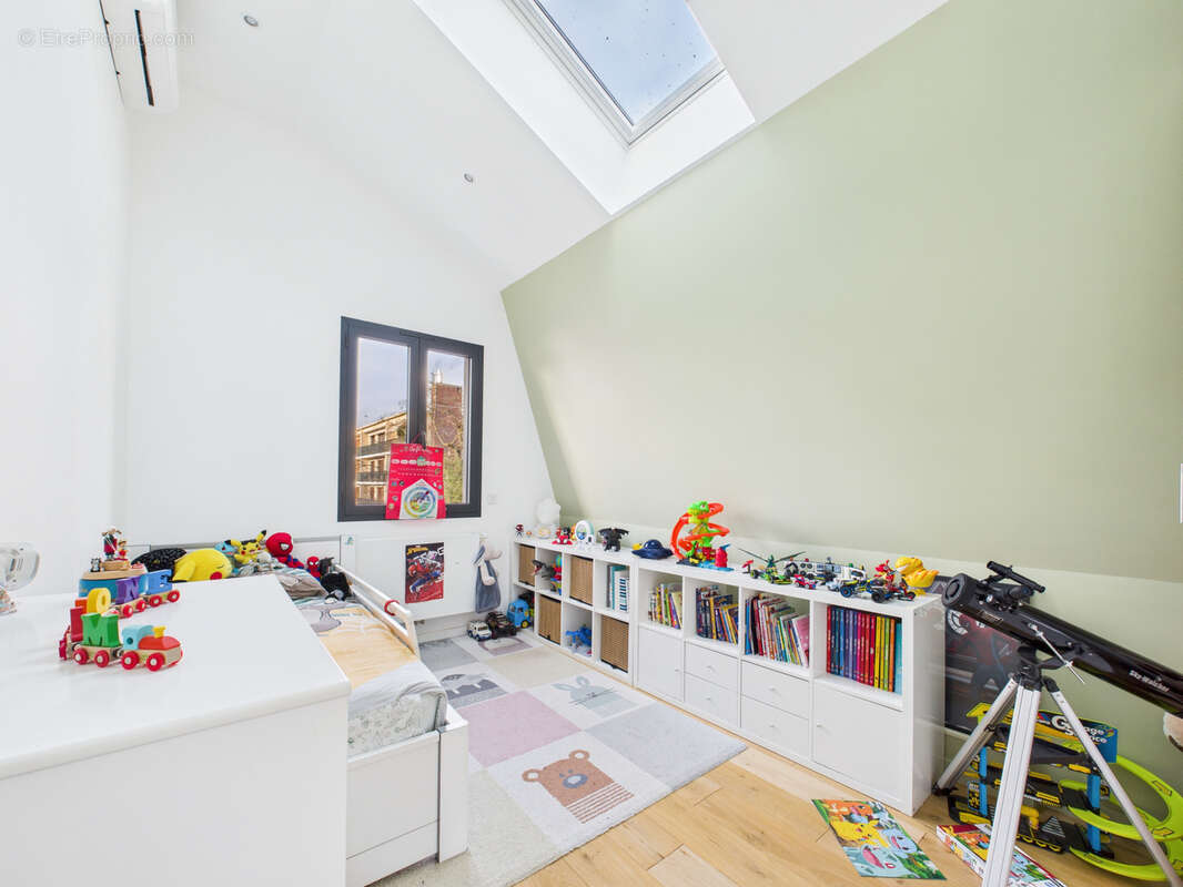 Maison à SARTROUVILLE