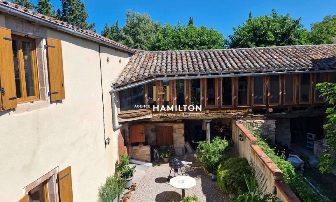 Maison à TONNAC
