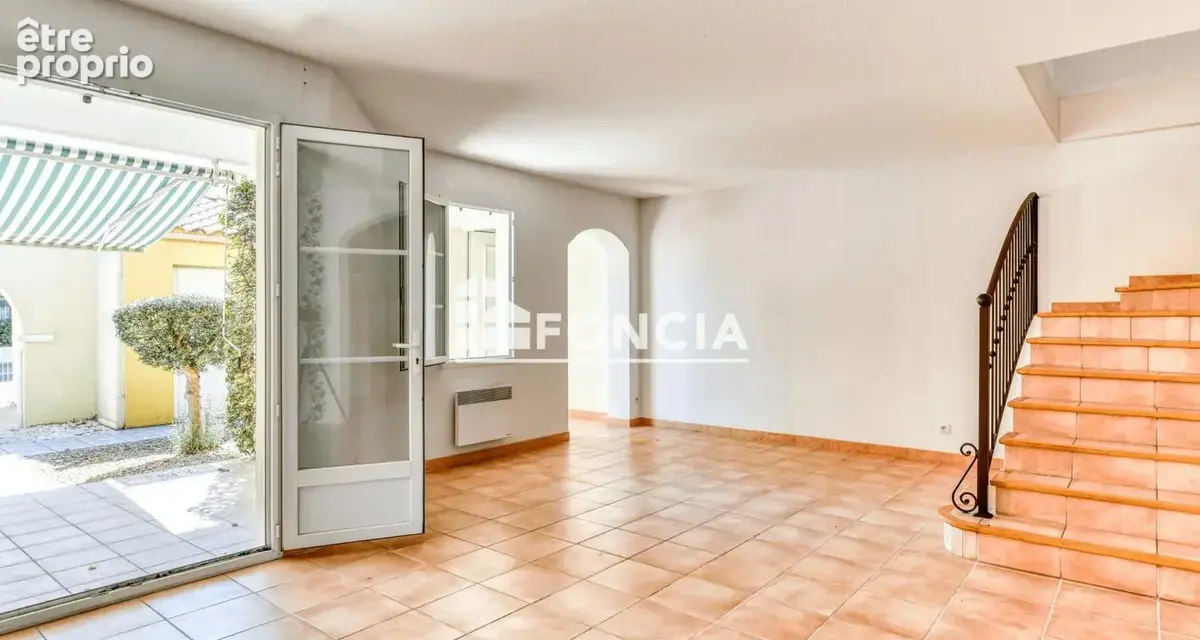NARBONNE PLAGE — Maison 3 chambres de 88 m² avec jardin, 3 terrasses et garage dans résidence sécurisée - photo 4