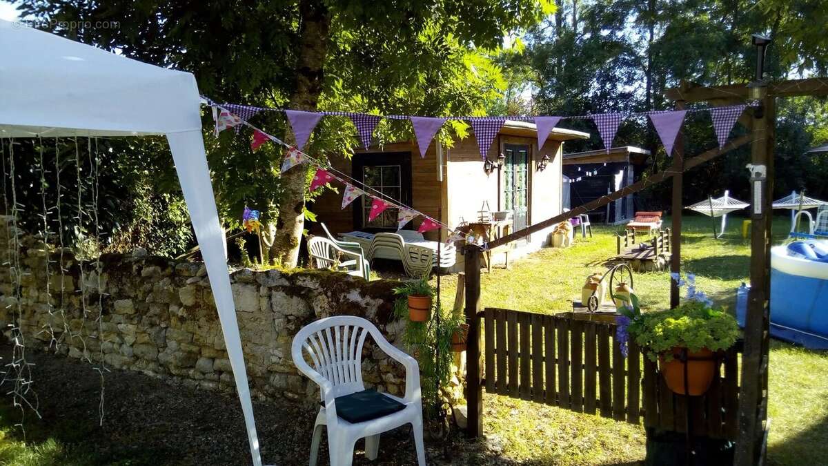 Grande maison familiale avec possibilité de revenus - photo 16