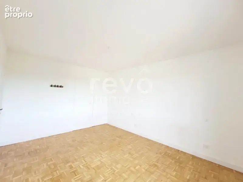 Maison - 3 chambres - 107 m² - photo 4