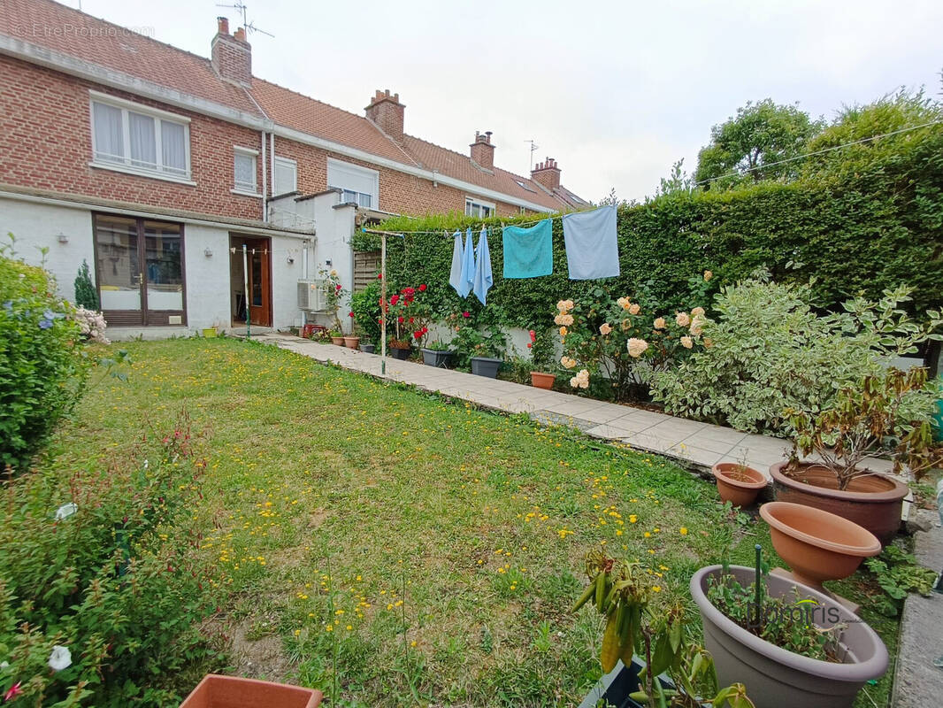 Maison à FACHES-THUMESNIL