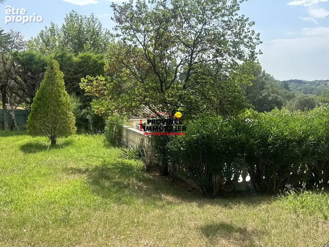Maison 185 m² à Grignan  - photo 3
