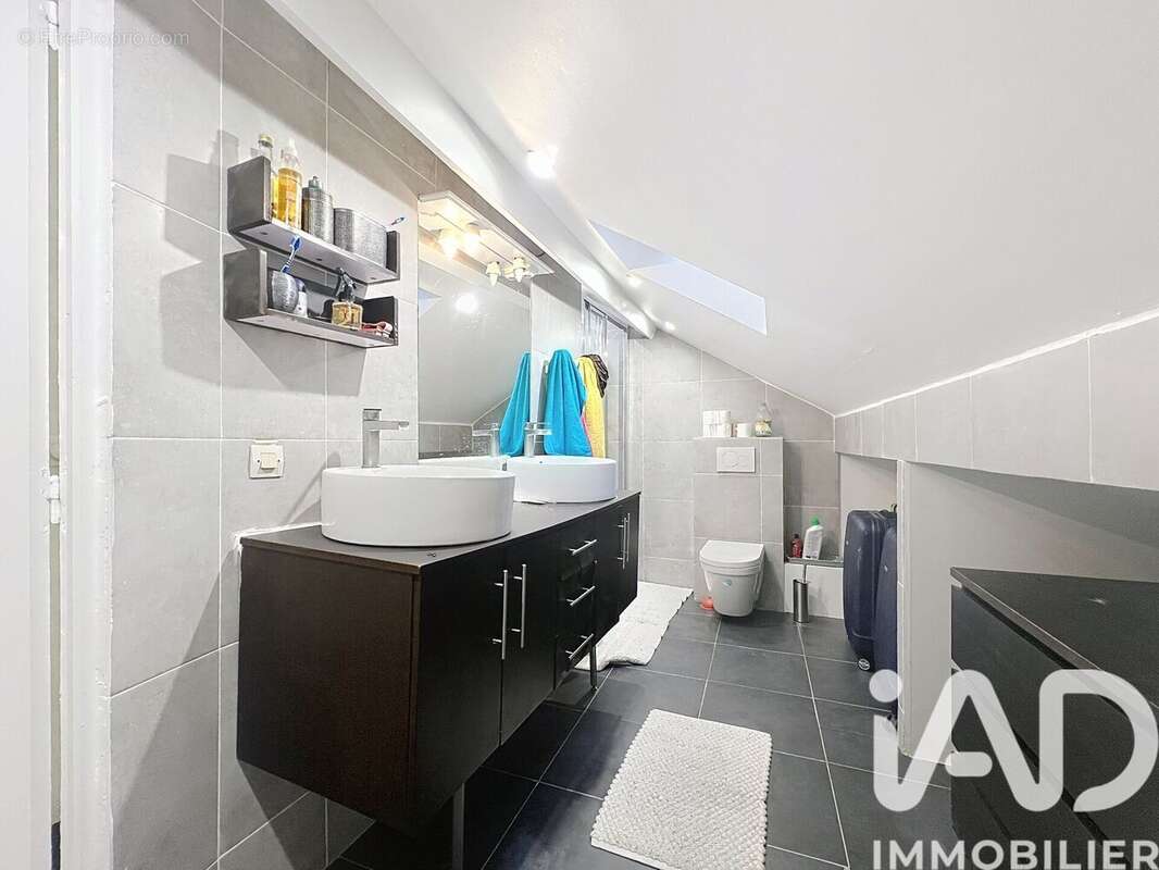 Photo 5 - Maison à VILLIERS-SUR-MARNE