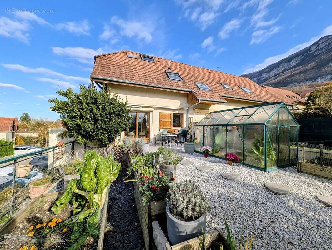 Maison à DRUMETTAZ-CLARAFOND