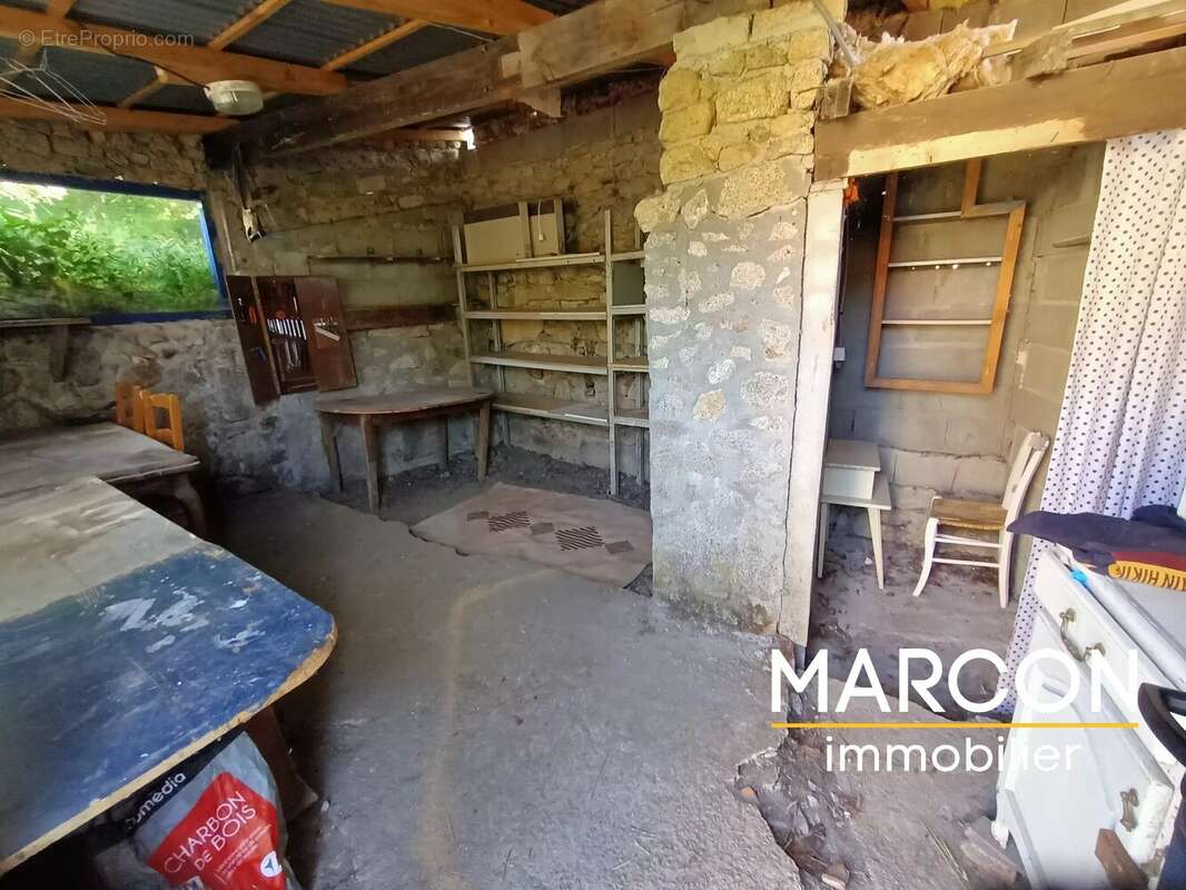 Maison à SAINT-SULPICE-LES-CHAMPS