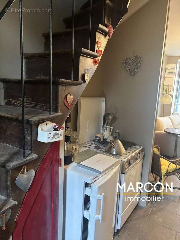 Maison à ARNAC-LA-POSTE