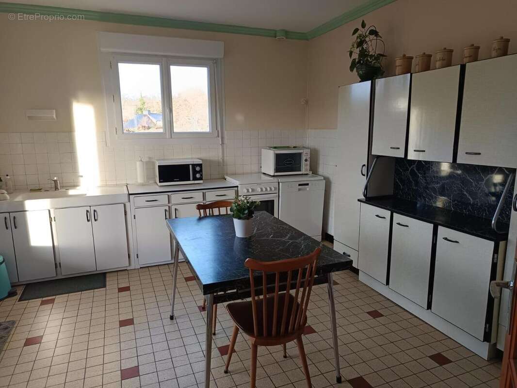 Photo 8 - Maison à BELLE-ISLE-EN-TERRE