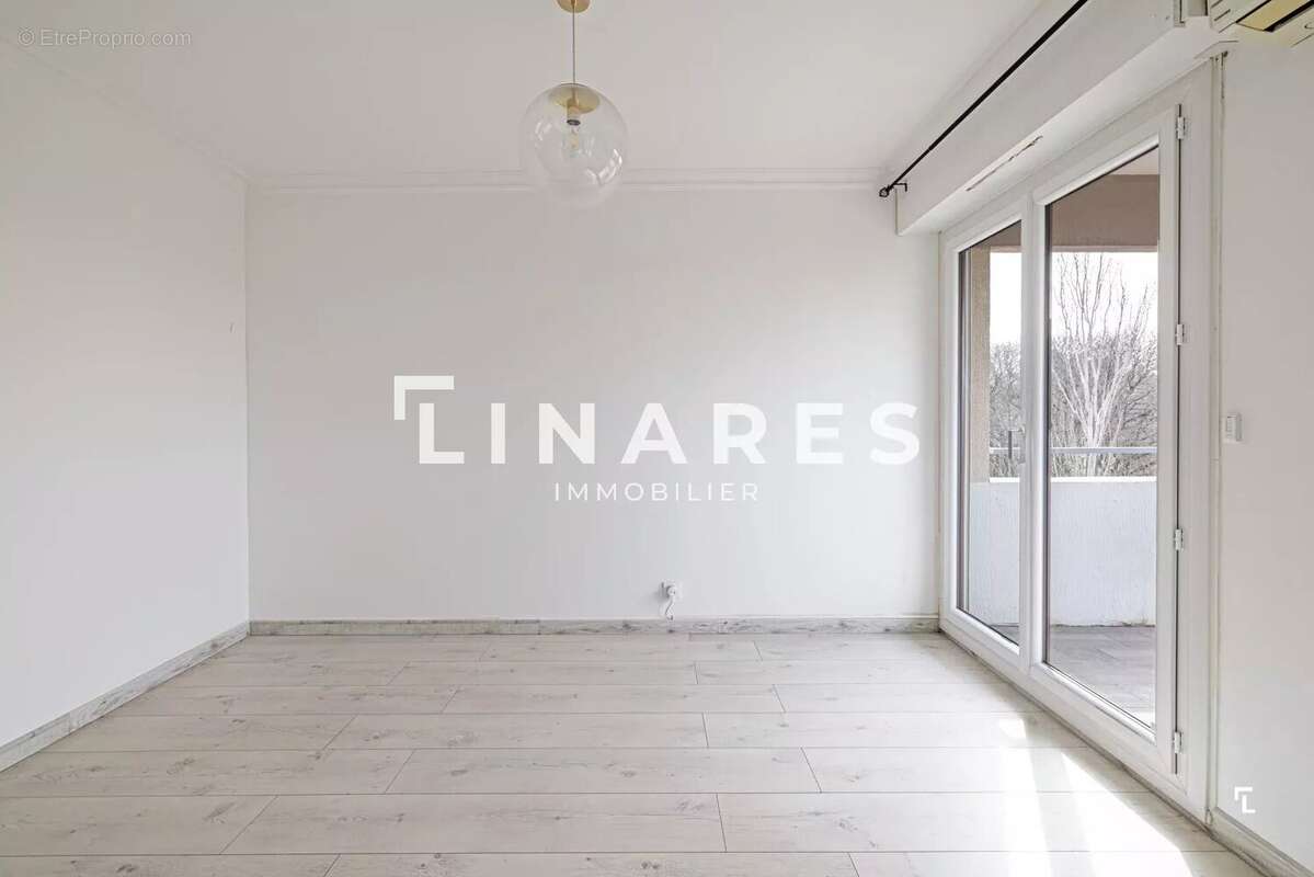 Appartement à MARSEILLE-12E