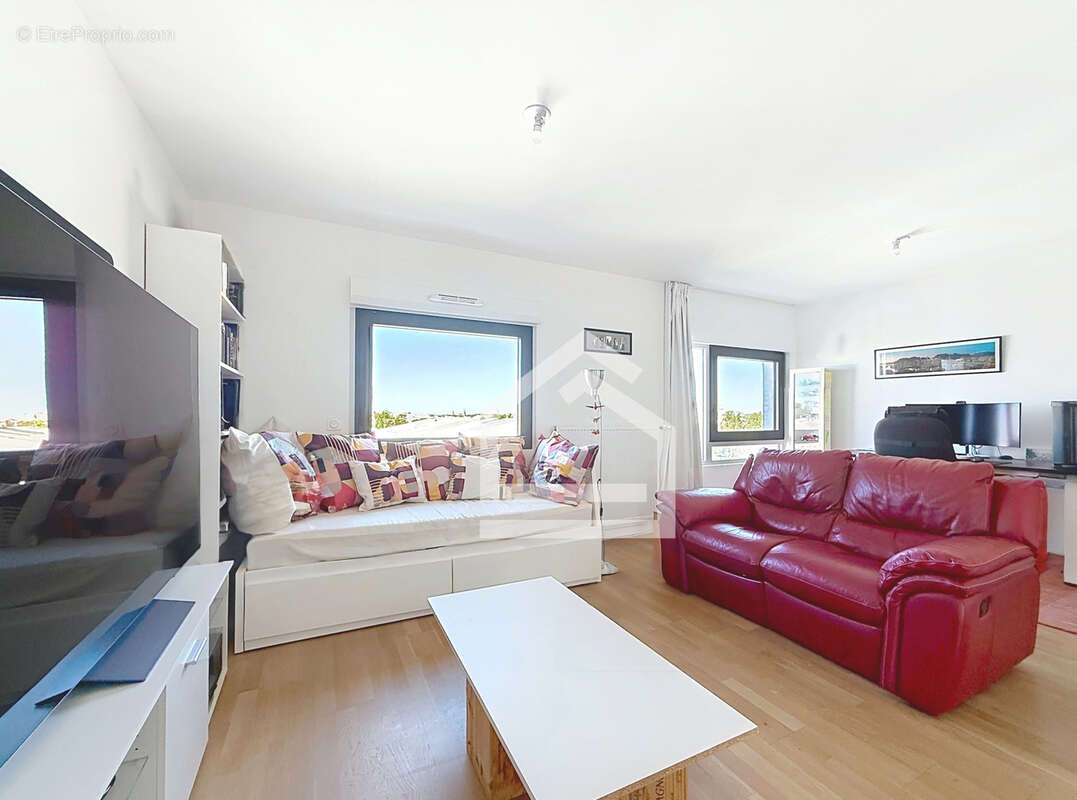 Appartement contemporain de 3 pièces à deux pas des quais de Bordeaux - photo 10