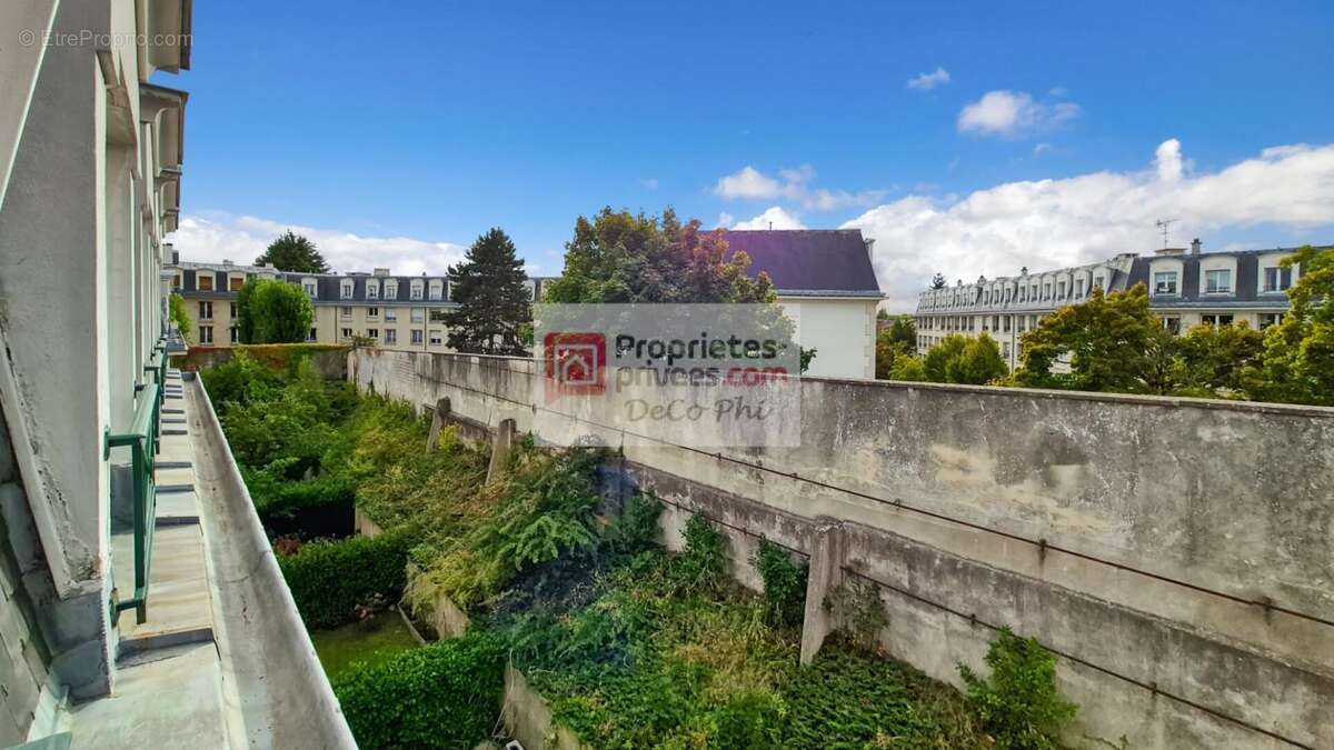 Appartement à VERSAILLES