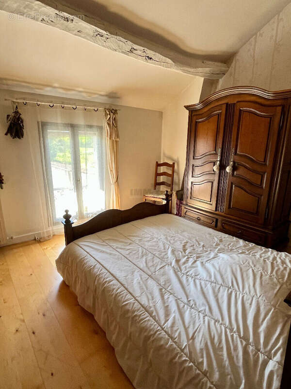 Maison à DOUE
