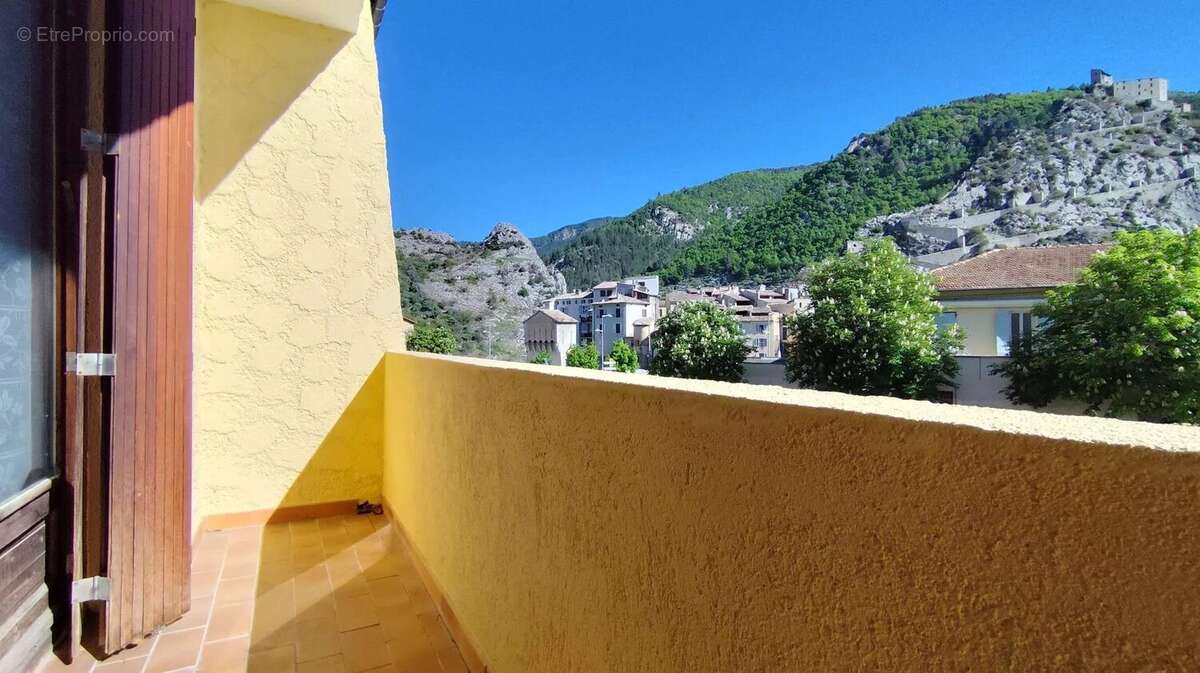 Studio et balcon - photo 5