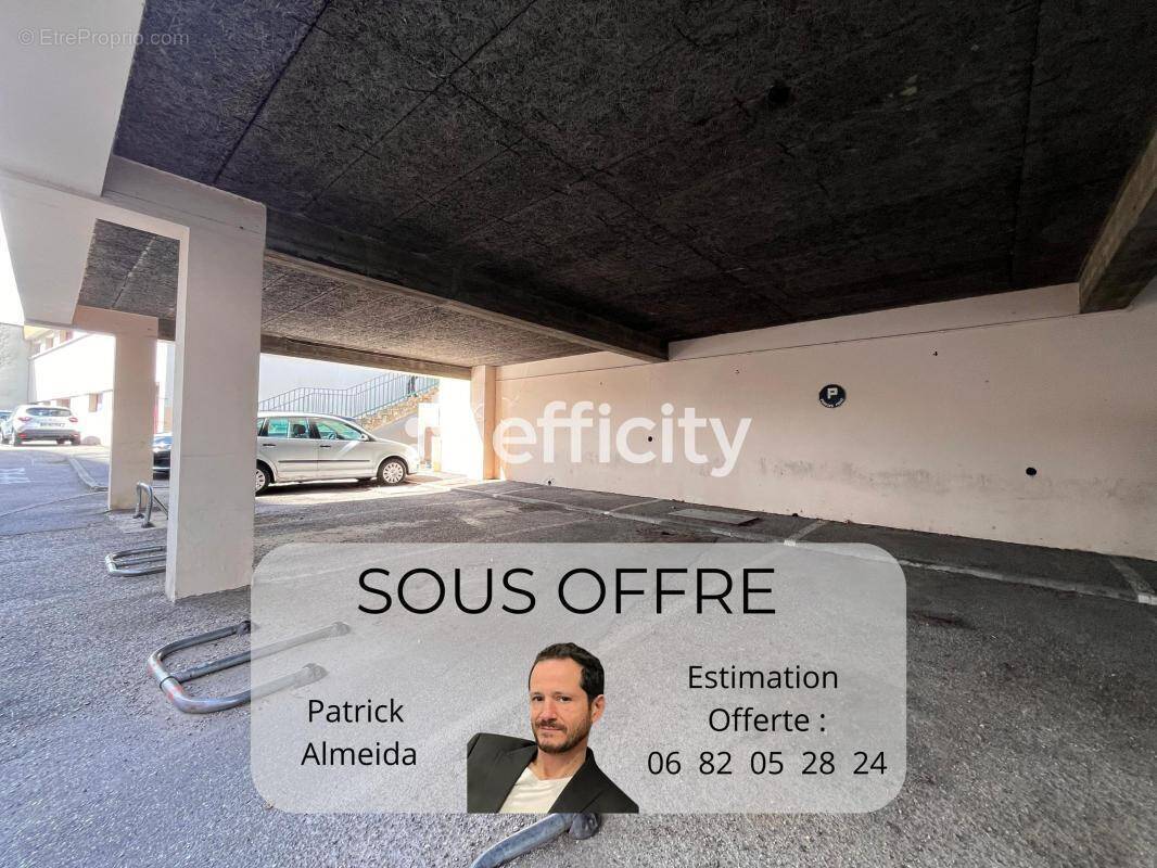 Parking à CALUIRE-ET-CUIRE