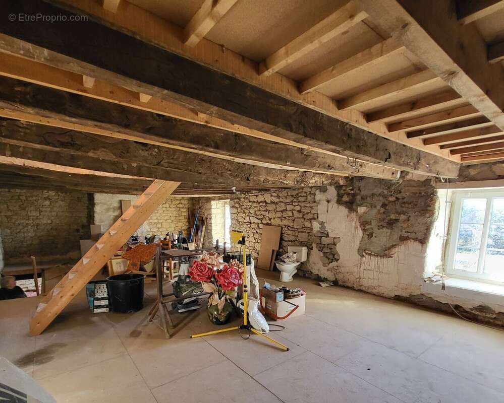 Longere en cours de renovation - photo 6
