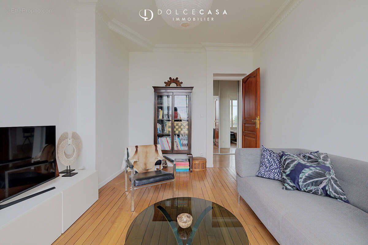 Appartement à LE PERREUX-SUR-MARNE