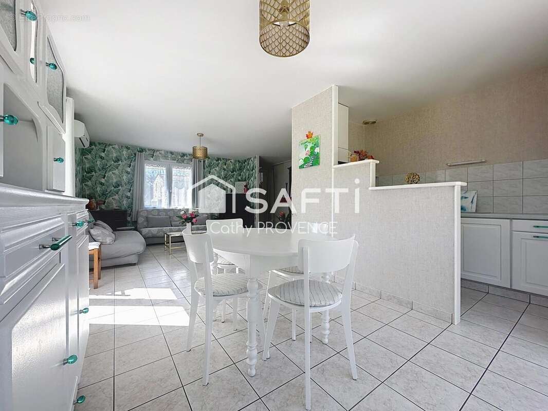 Photo 4 - Maison à LANDERONDE