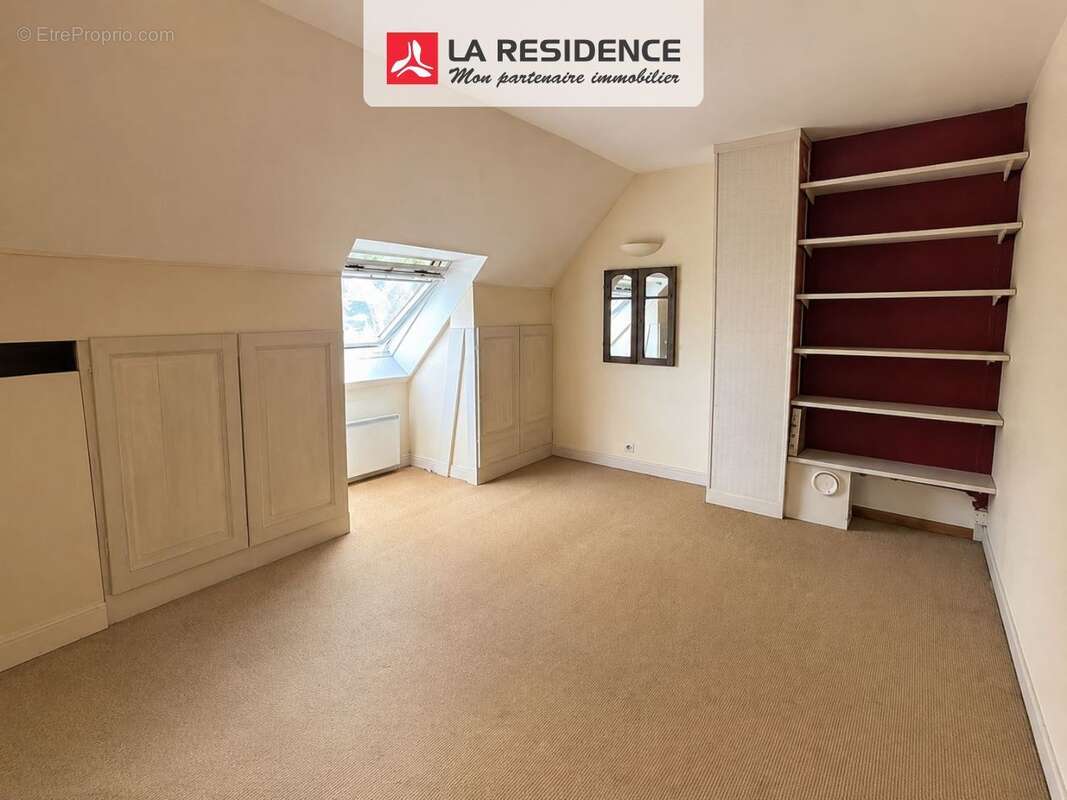 Maison 114 m² à Bazemont  - photo 9
