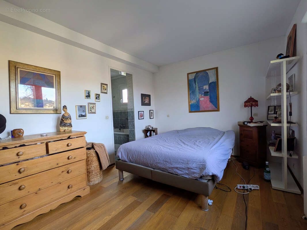 Maison à VILLEBON-SUR-YVETTE