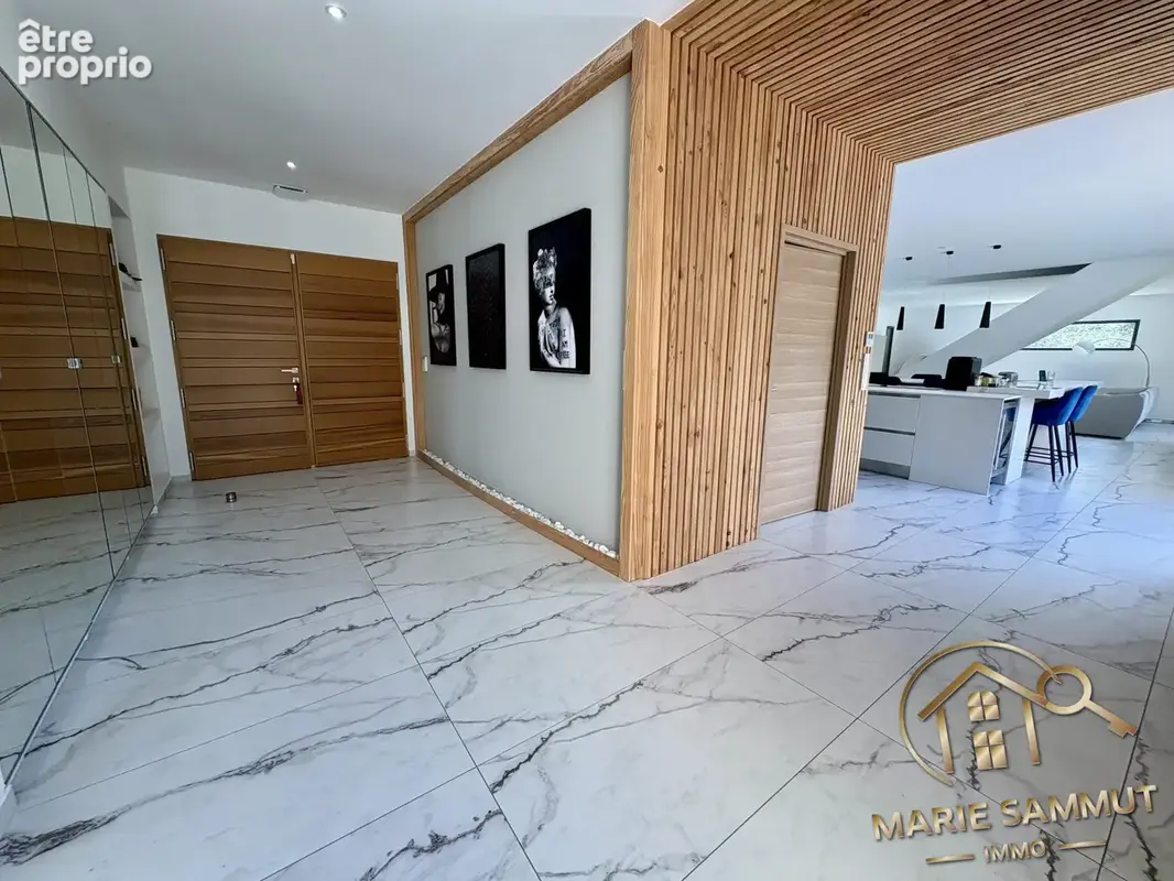 Maison 6 pièces 304 m² à vendre à Assas (34820) - photo 4