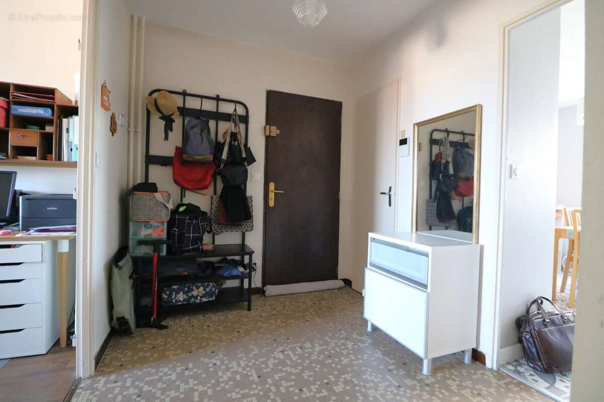 Appartement à OULLINS