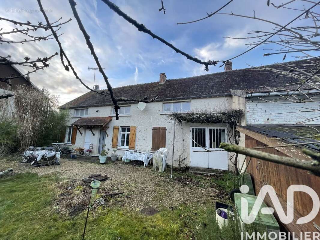Photo 2 - Maison à MONTMIRAIL