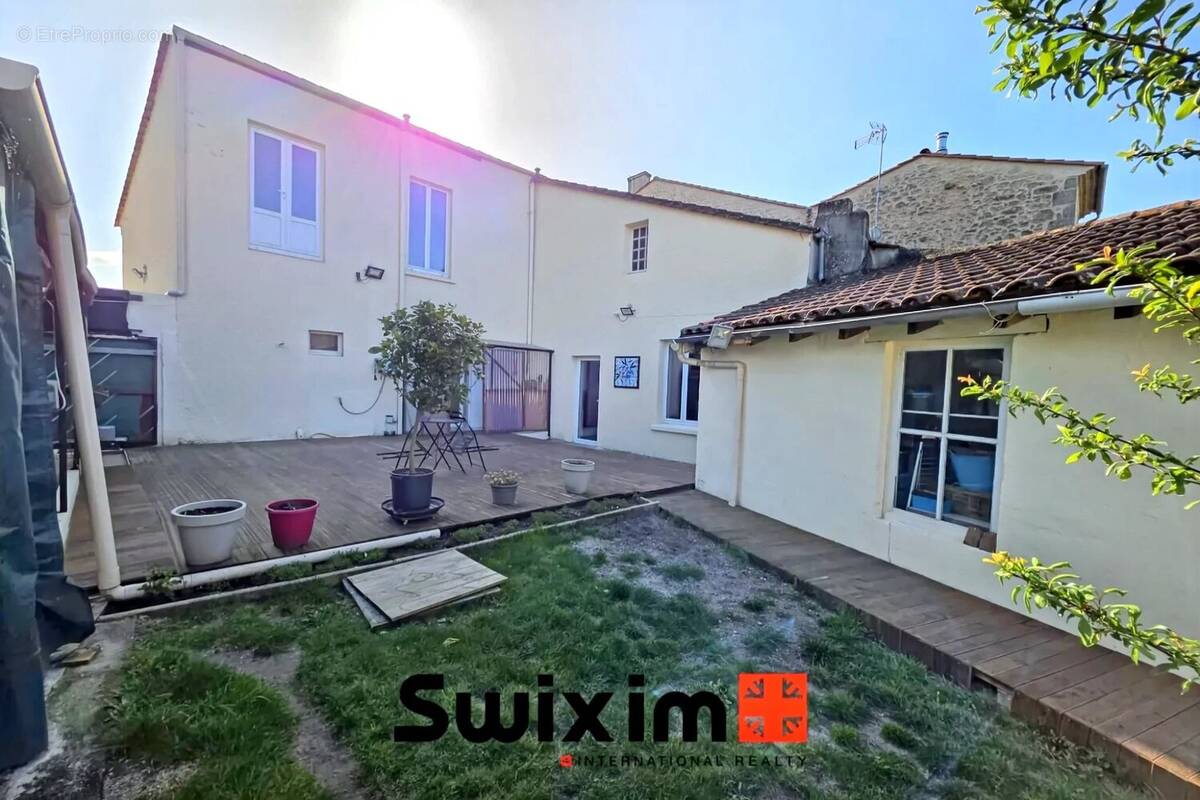 Maison à SAINT-YZANS-DE-MEDOC