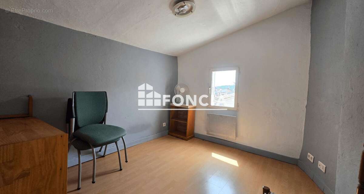 Appartement à COGOLIN