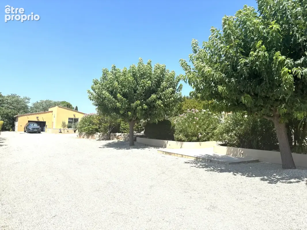 Propriété d’exception avec piscine et dépendances à Tavernes - photo 52