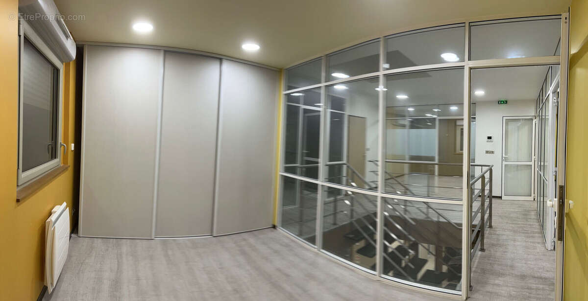 Photo 9 - Autre à RIOM