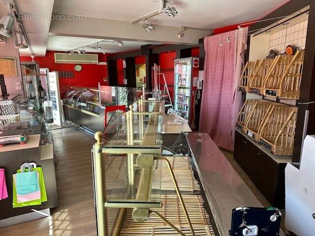 A vendre - boulangerie patisserie - centre ville - photo 2