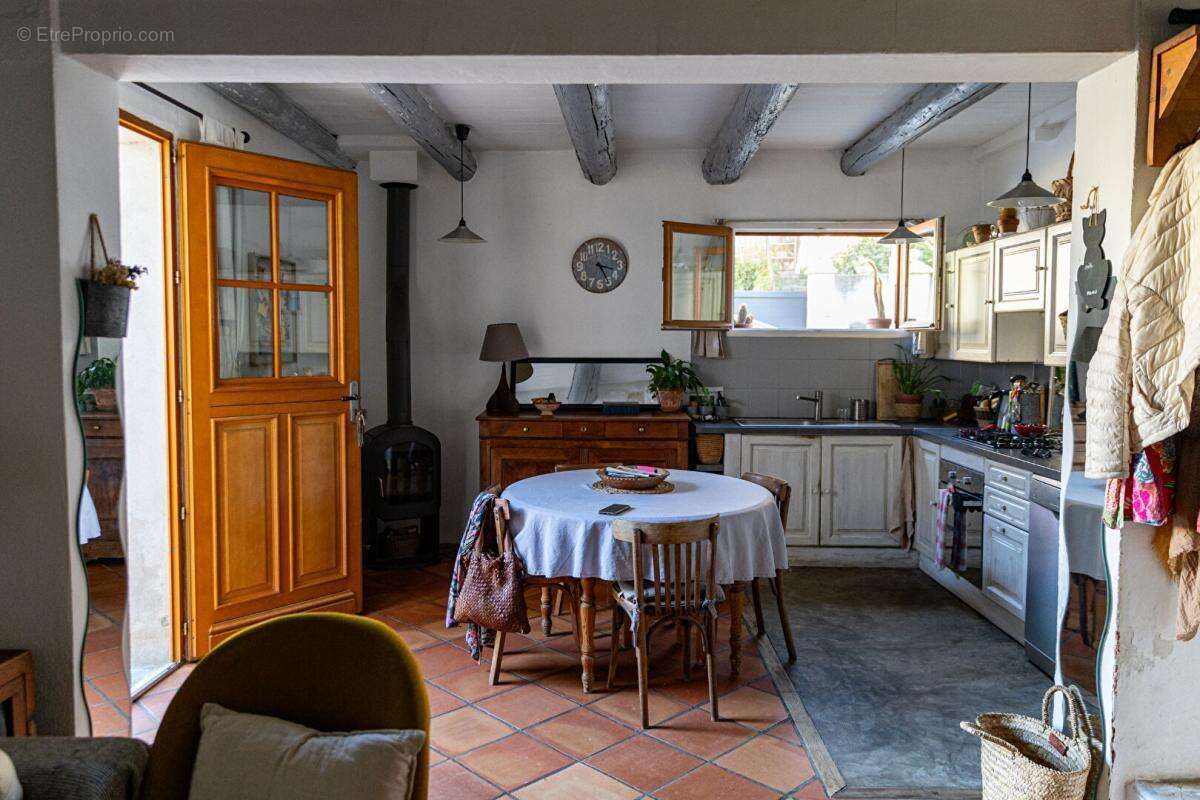 Maison à BARBENTANE