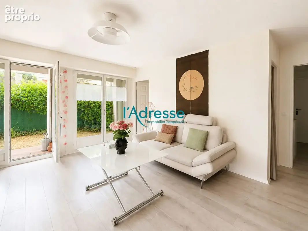 COUP DE COEUR - F2 avec jardin privatif de 51 m² - Rueil-Malmaison - photo 5