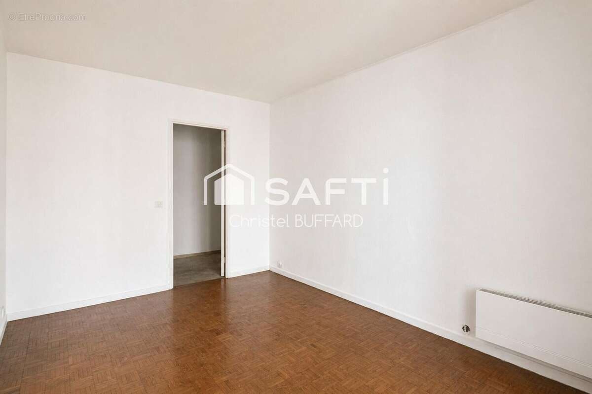 Photo 6 - Appartement à MARSEILLE-5E