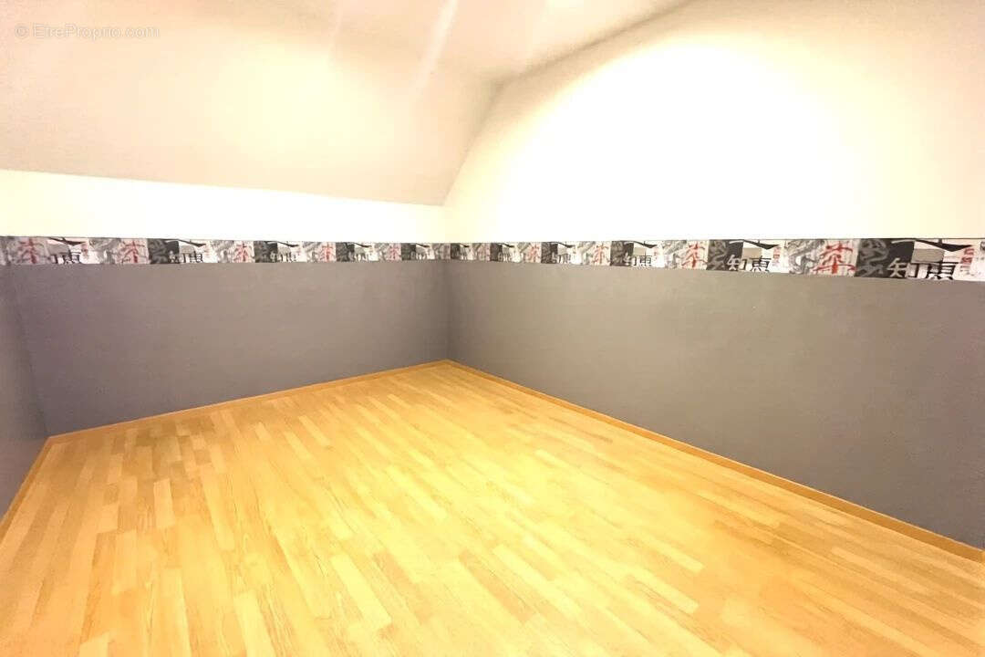 Maison à FAREMOUTIERS